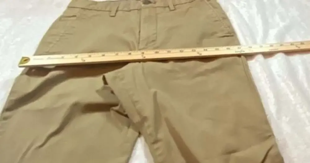 Banana Republic Mens Liv-In Slim-Straight Khaki Chino Pants Size 28x32